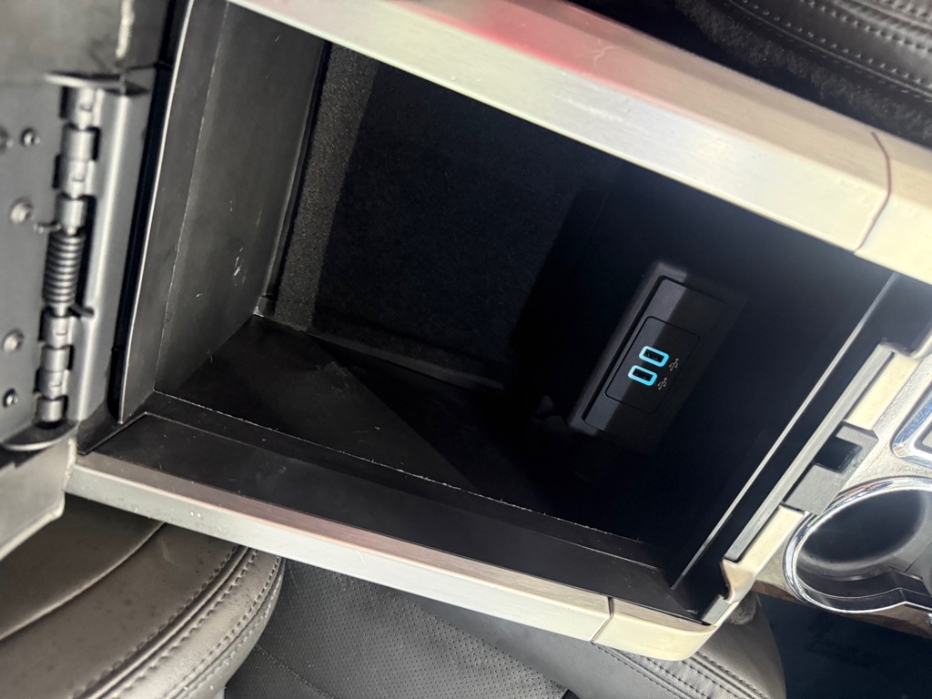 Ford F-150 Platinum 4x4 Short Bed 2013