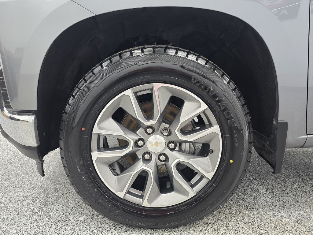 Chevrolet Silverado 1500 Limited LT Crew Cab Long Box 2WD 2022