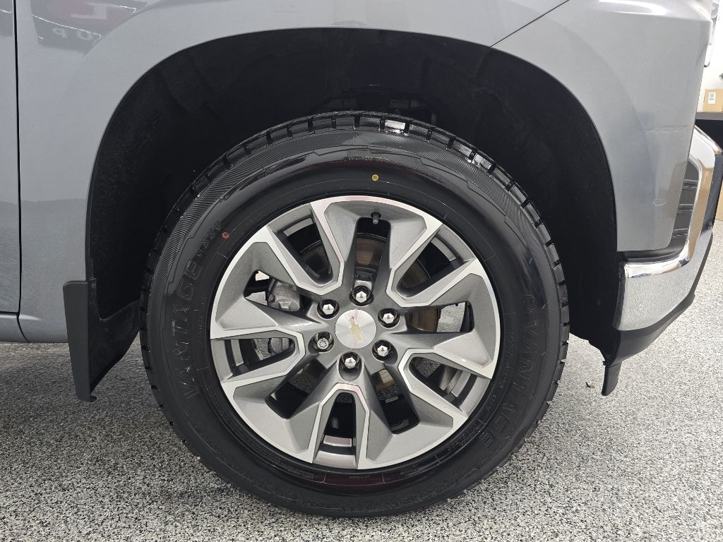 Chevrolet Silverado 1500 Limited LT Crew Cab Long Box 2WD 2022