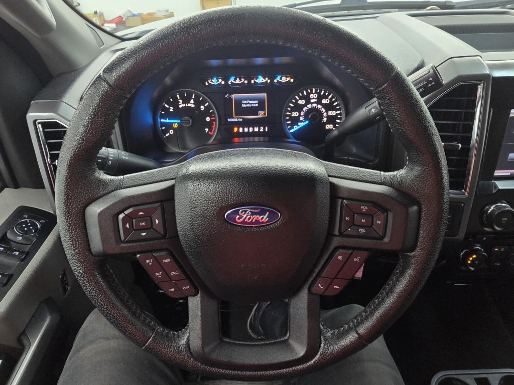 Ford F-150 XLT SuperCrew 5.5-ft. Bed 4WD 2015