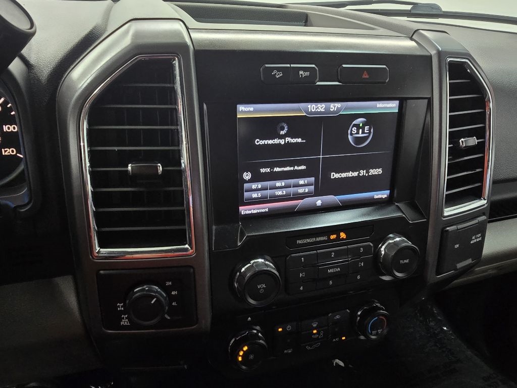 Ford F-150 XLT SuperCrew 5.5-ft. Bed 4WD 2015