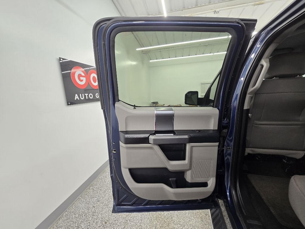 Ford F-150 XLT SuperCrew 5.5-ft. Bed 4WD 2015