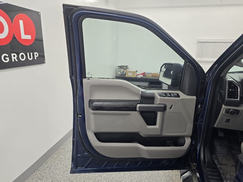 Ford F-150 XLT SuperCrew 5.5-ft. Bed 4WD 2015