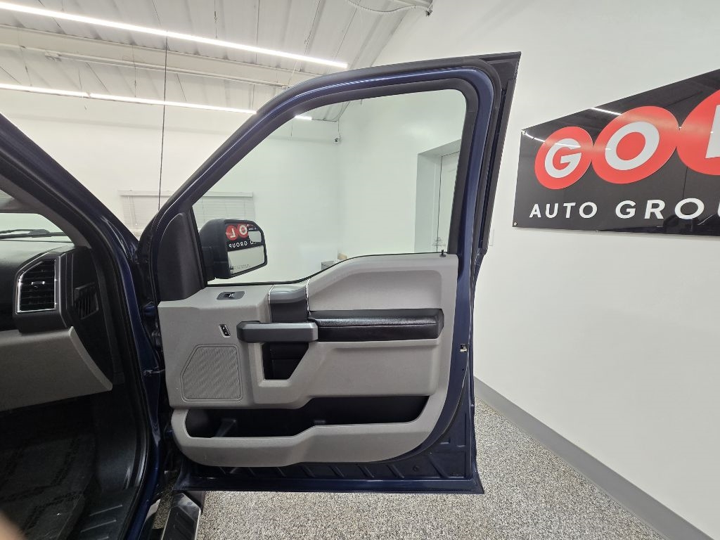 Ford F-150 XLT SuperCrew 5.5-ft. Bed 4WD 2015