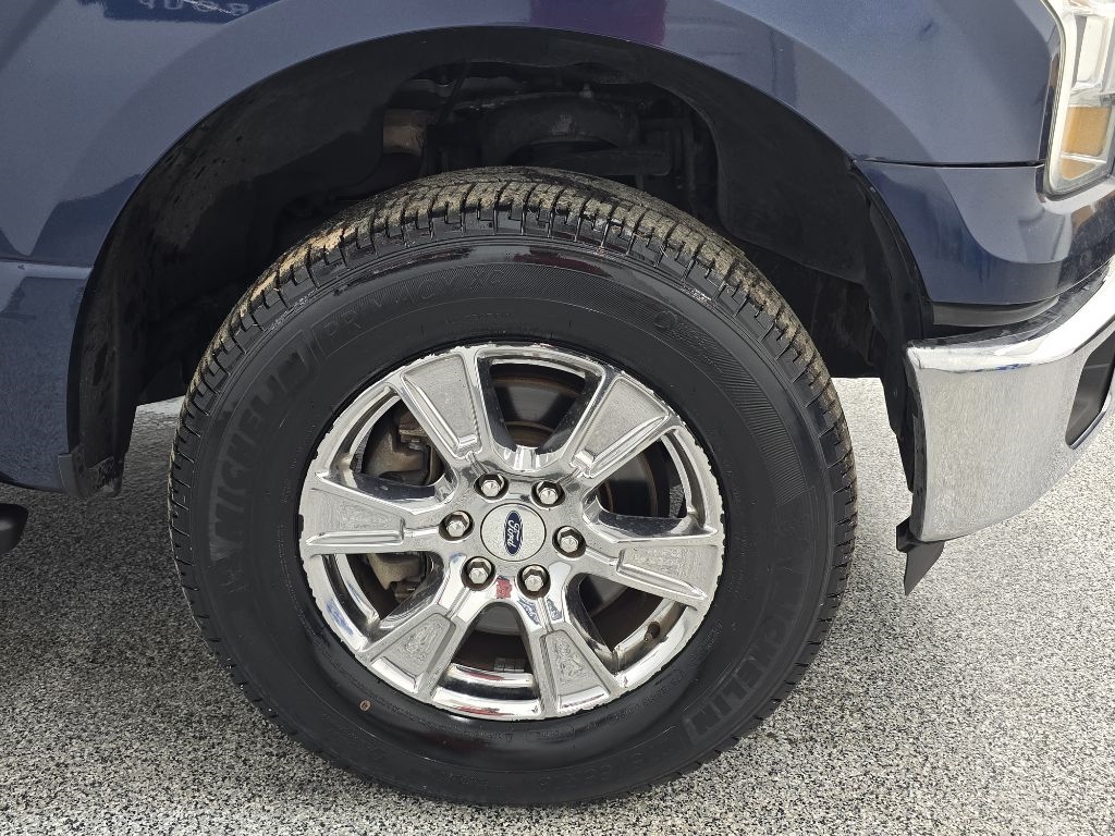 Ford F-150 XLT SuperCrew 5.5-ft. Bed 4WD 2015