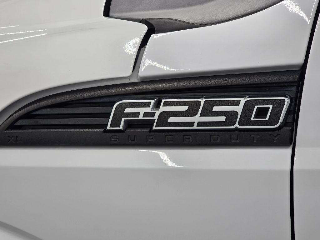 Ford F-250 SD XL 4WD 2016