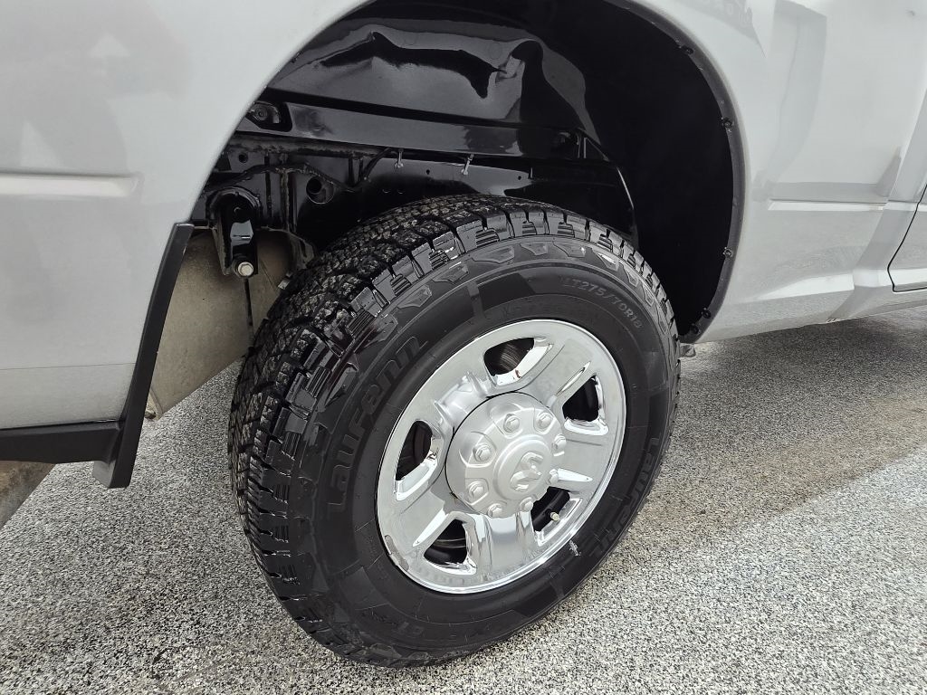 RAM 2500 Tradesman Crew Cab SWB 4WD 2022