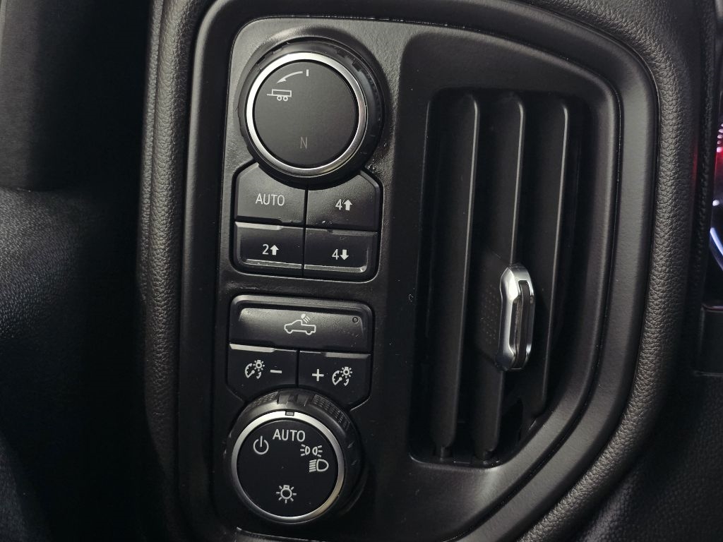 Chevrolet Silverado 2500HD Work Truck Crew Cab 4WD 2021