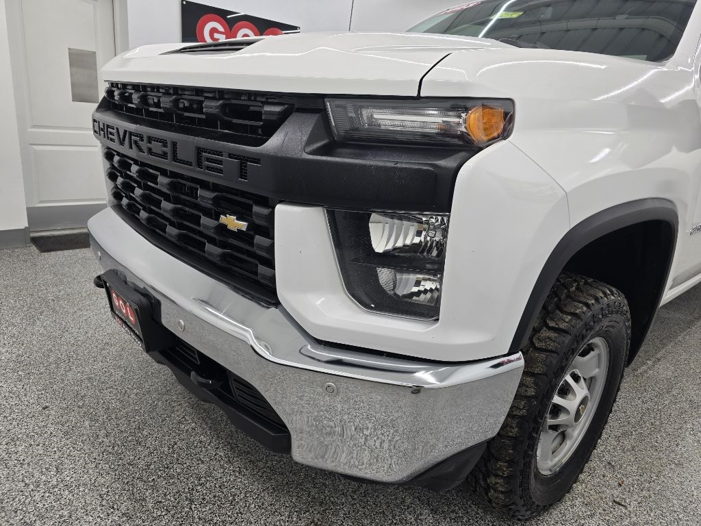 Chevrolet Silverado 2500HD Work Truck Crew Cab Long Box 4WD 2023