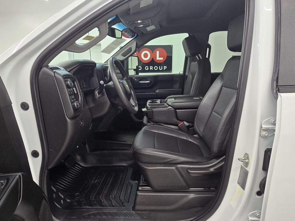 Chevrolet Silverado 2500HD Work Truck Crew Cab Long Box 4WD 2023