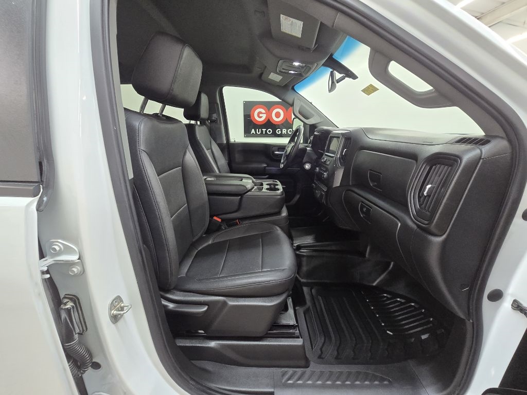 Chevrolet Silverado 2500HD Work Truck Crew Cab Long Box 4WD 2023