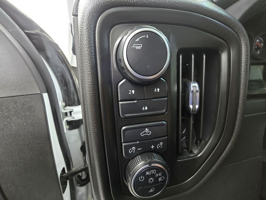 Chevrolet Silverado 2500HD Work Truck Crew Cab Long Box 4WD 2023