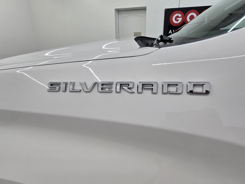 Chevrolet Silverado 1500 Work Truck Crew Cab Short Box 4WD 2021