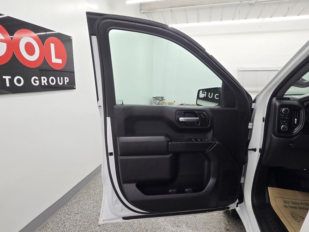 Chevrolet Silverado 1500 Work Truck Crew Cab Short Box 4WD 2021