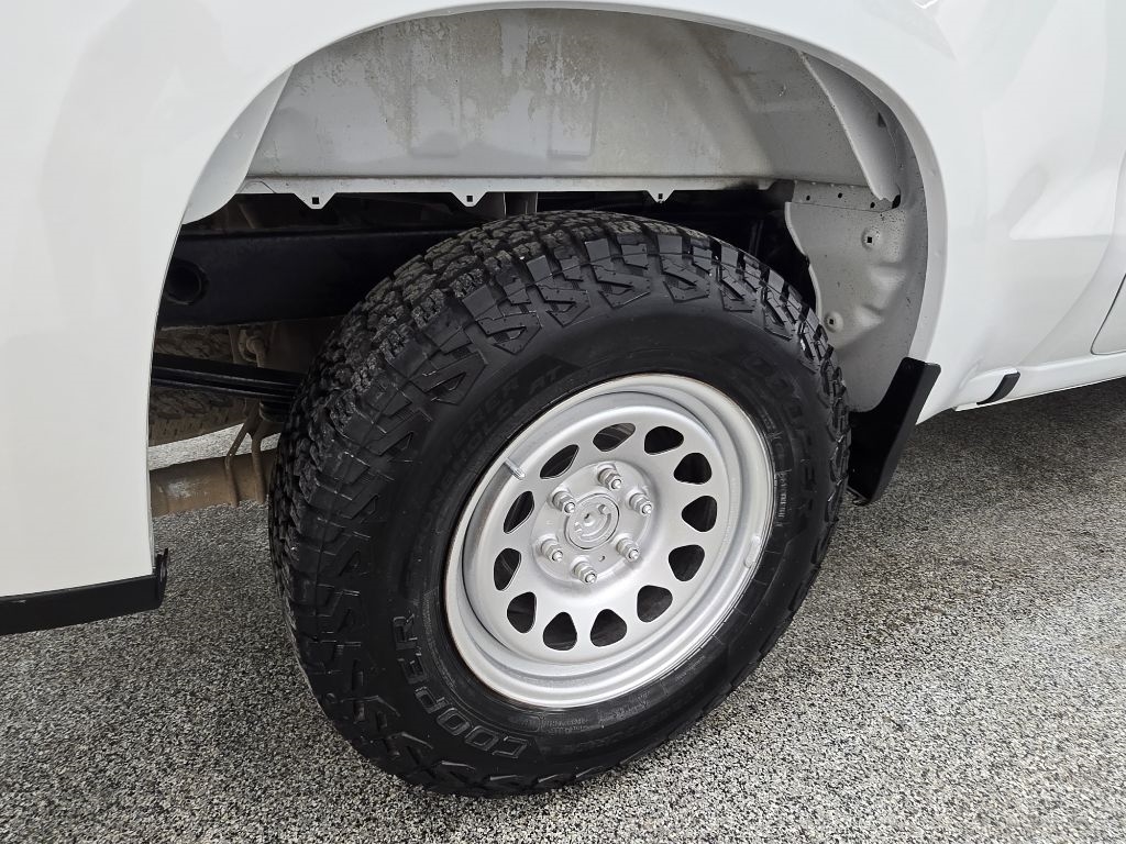 Chevrolet Silverado 1500 Work Truck Crew Cab Short Box 4WD 2021