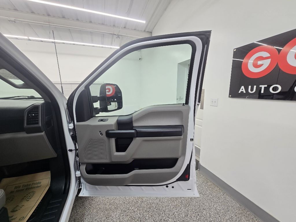 Ford F-250 SD XL SuperCab 2WD 2022