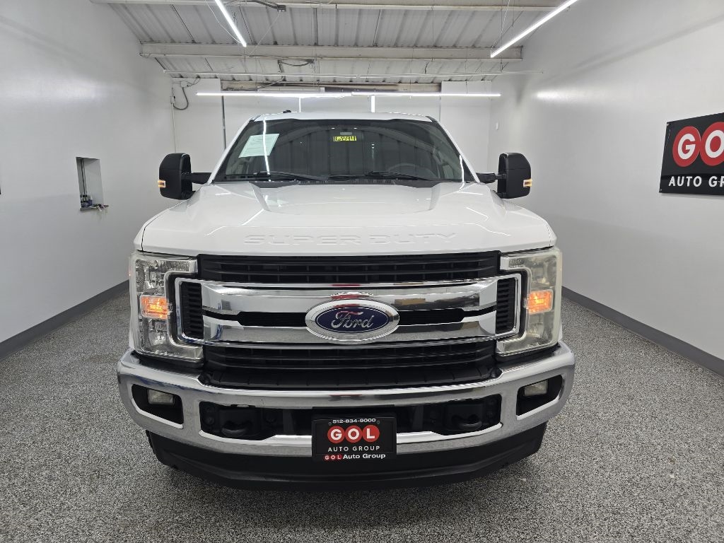 Ford F-250 SD XLT Crew Cab Long Bed 4WD 2019
