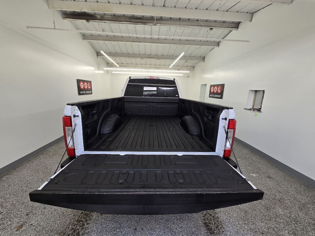 Ford F-250 SD XLT Crew Cab Long Bed 4WD 2019