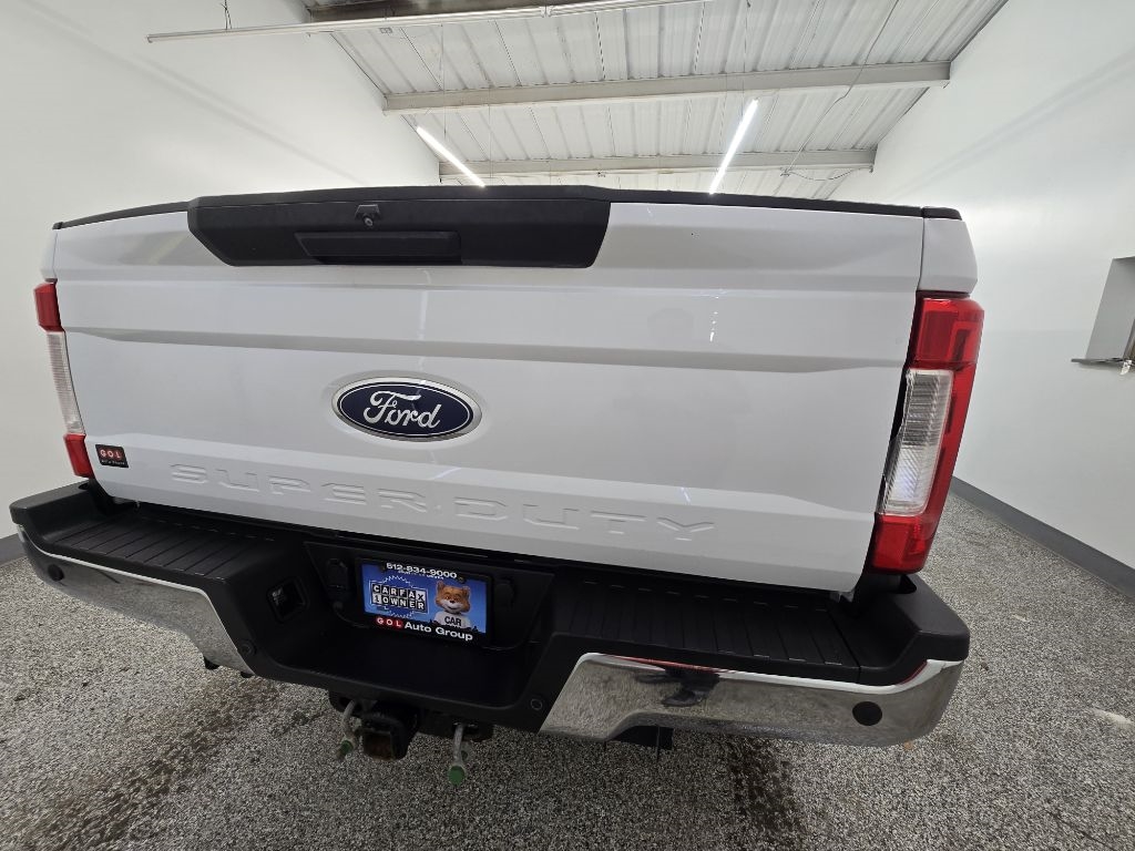 Ford F-250 SD XLT Crew Cab Long Bed 4WD 2019