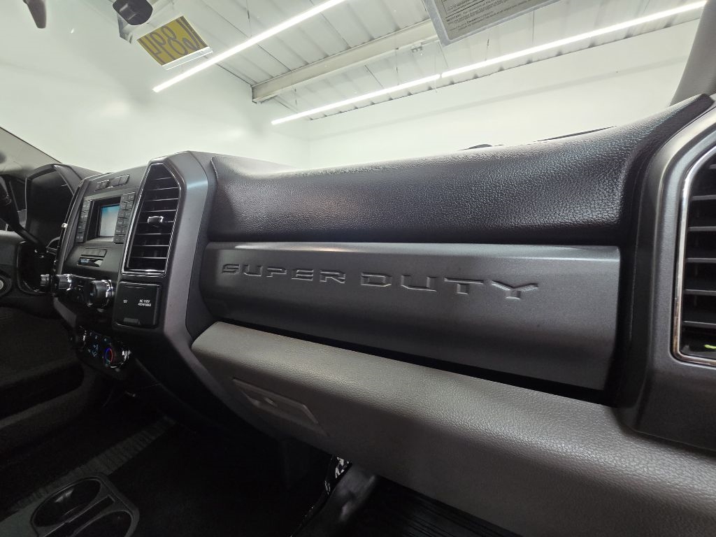 Ford F-250 SD XLT Crew Cab Long Bed 4WD 2019