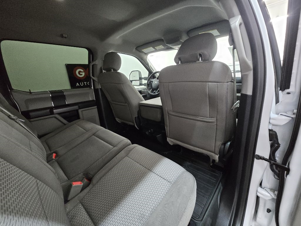 Ford F-250 SD XLT Crew Cab Long Bed 4WD 2019