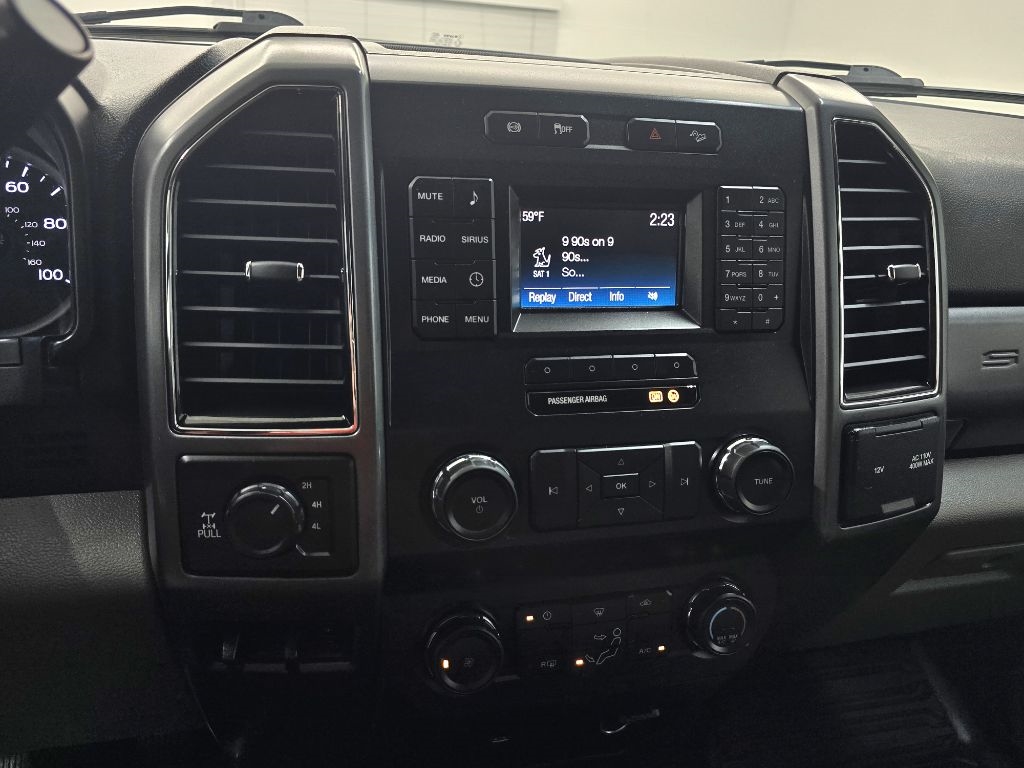 Ford F-250 SD XLT Crew Cab Long Bed 4WD 2019