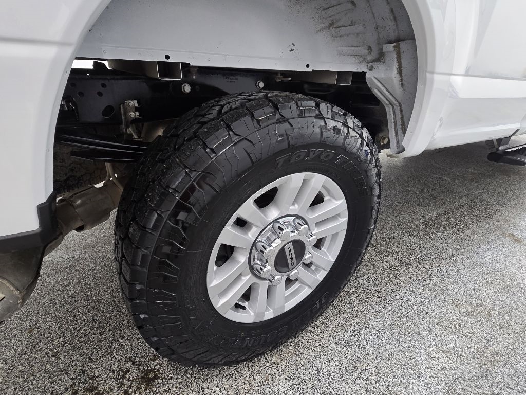 Ford F-250 SD XLT Crew Cab Long Bed 4WD 2019