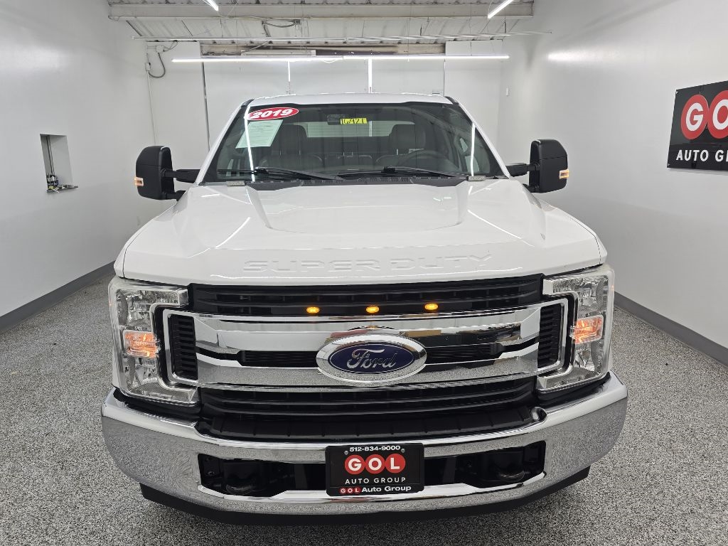 Ford F-350 SD XL SuperCab 2WD 2019