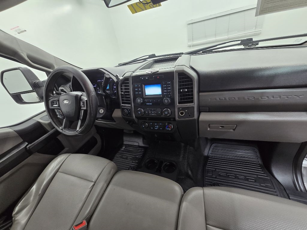 Ford F-350 SD XL SuperCab 2WD 2019