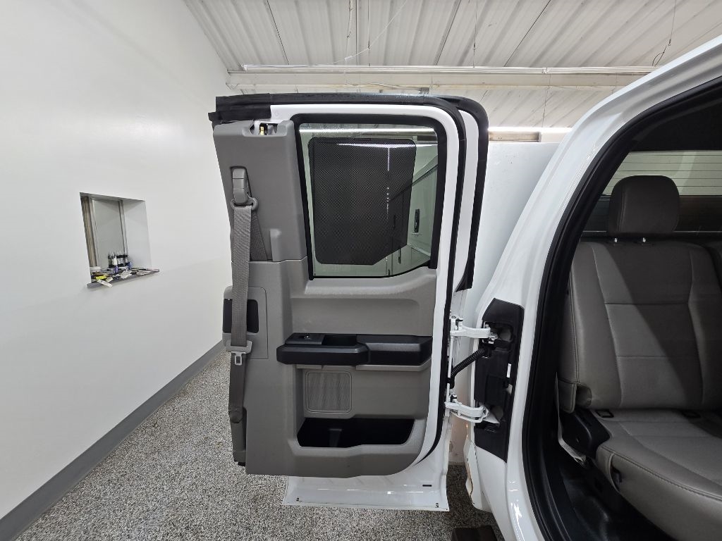 Ford F-350 SD XL SuperCab 2WD 2019