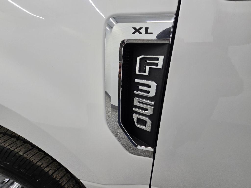 Ford F-350 SD XL SuperCab SWB 2WD 2020