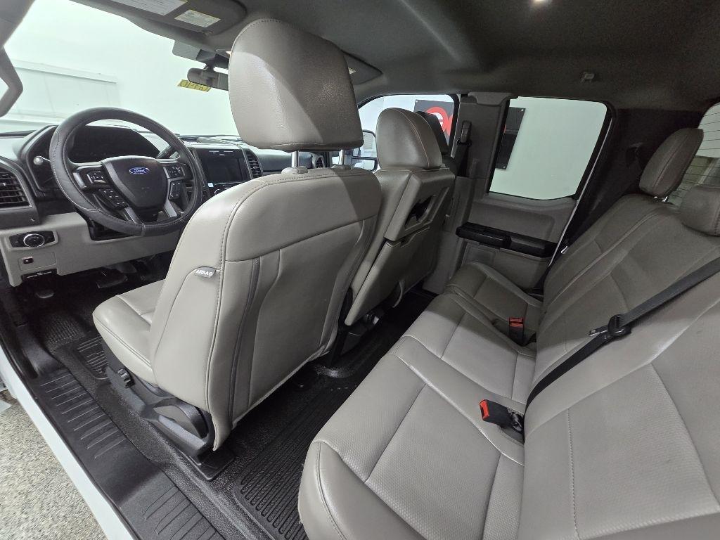 Ford F-350 SD XL SuperCab SWB 2WD 2020