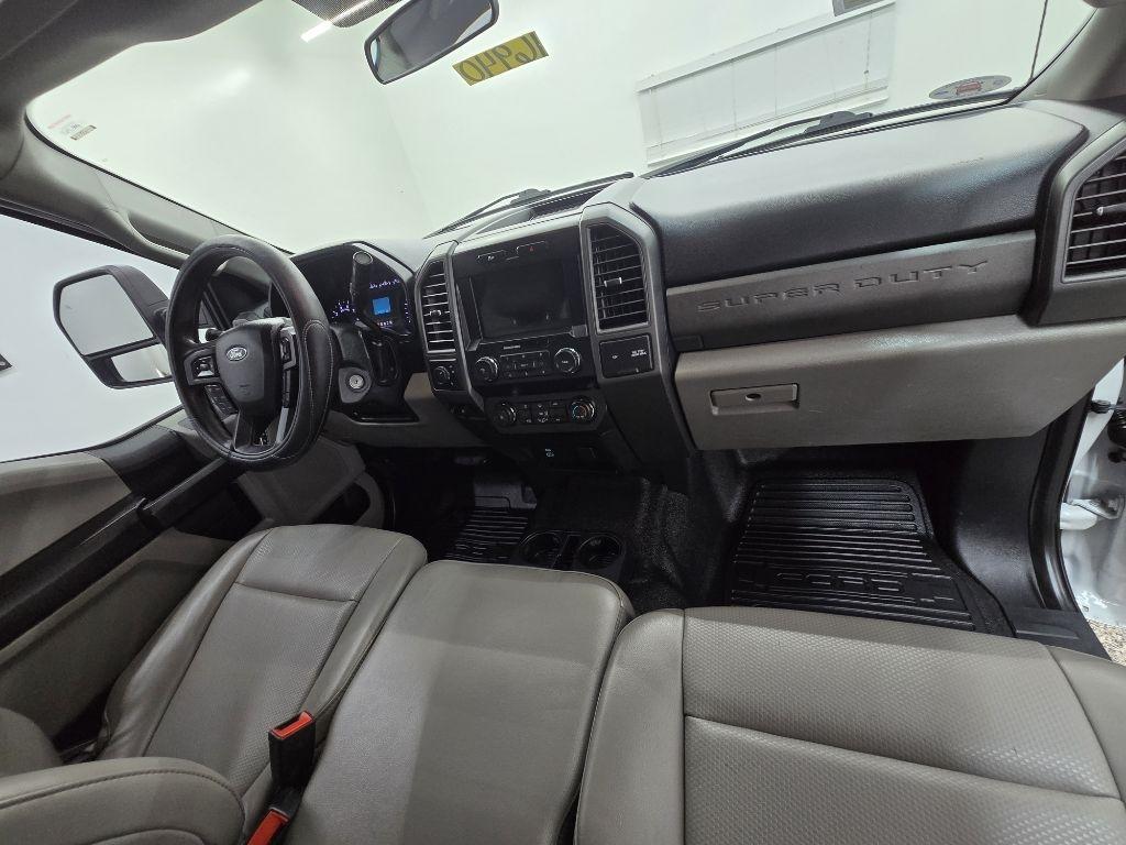 Ford F-350 SD XL SuperCab SWB 2WD 2020