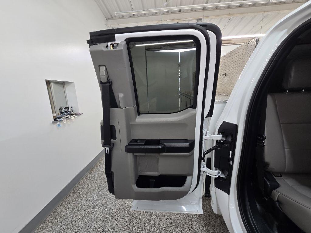 Ford F-350 SD XL SuperCab SWB 2WD 2020