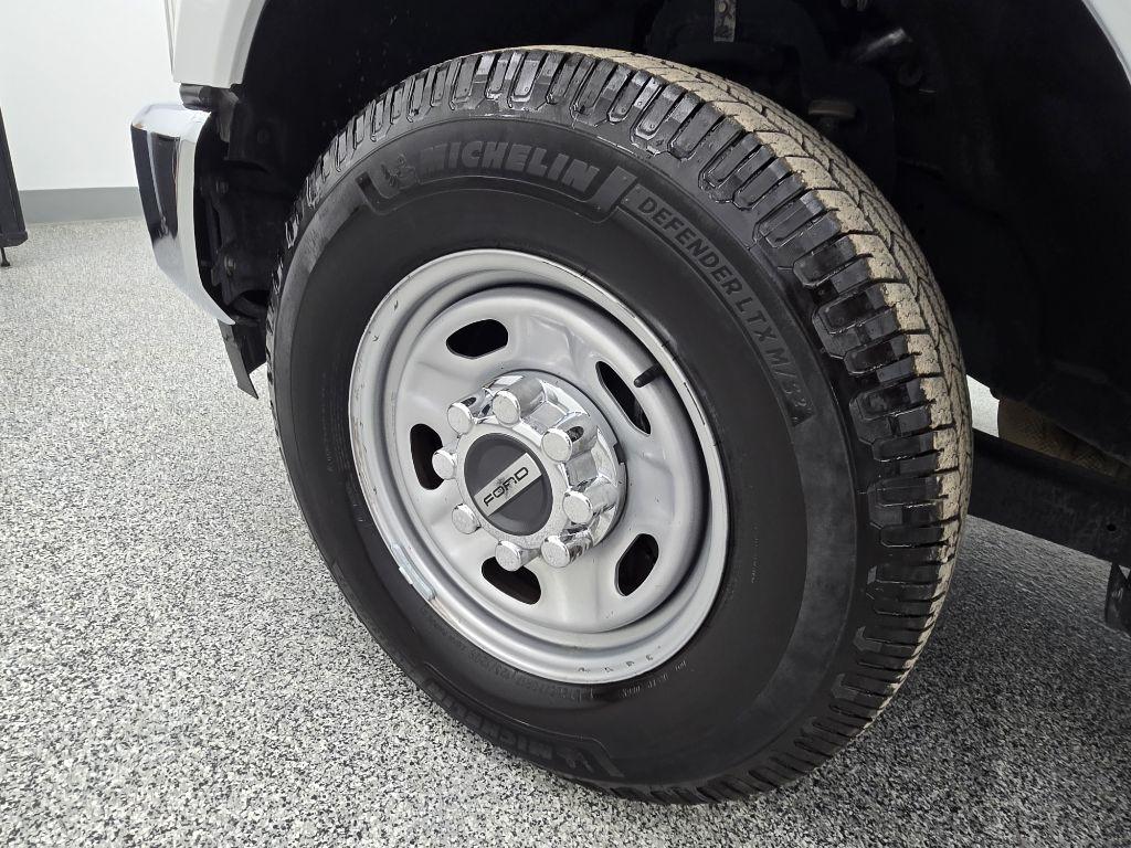 Ford F-350 SD XL SuperCab SWB 2WD 2020