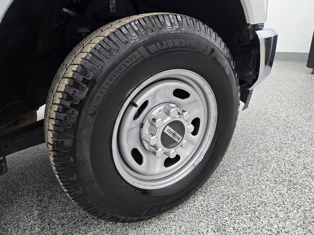 Ford F-350 SD XL SuperCab SWB 2WD 2020