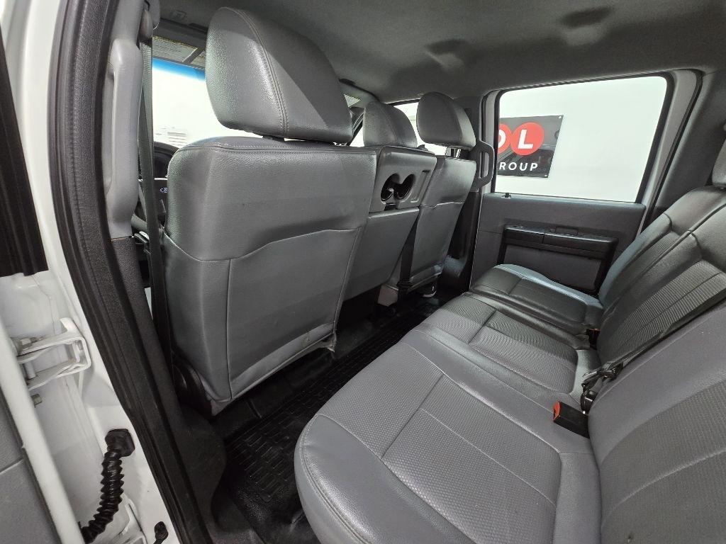 Ford F-250 SD XL Crew Cab 2WD 2016