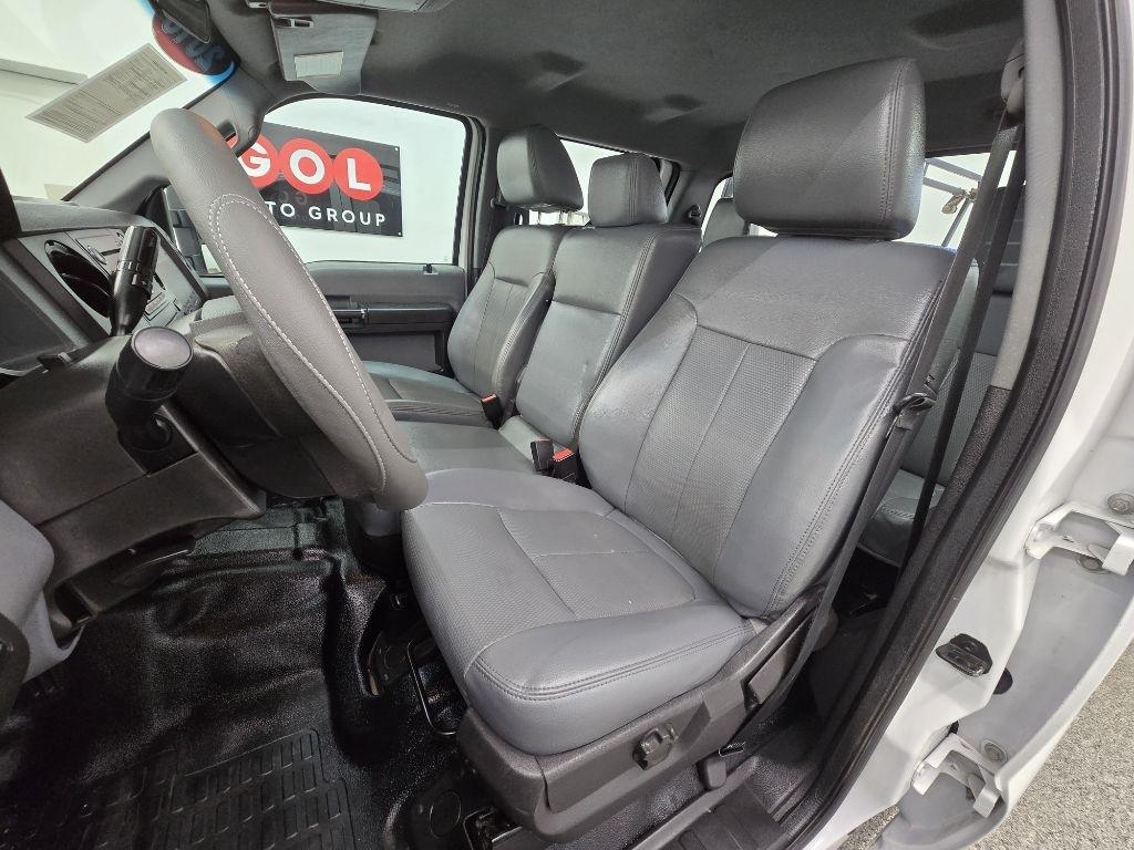 Ford F-250 SD XL Crew Cab 2WD 2016