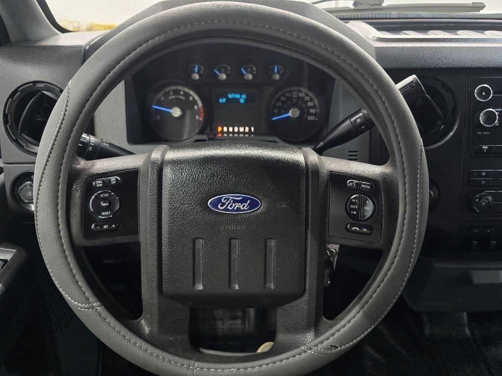 Ford F-250 SD XL Crew Cab 2WD 2016