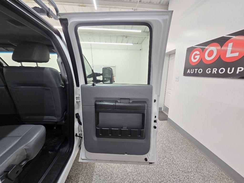 Ford F-250 SD XL Crew Cab 2WD 2016