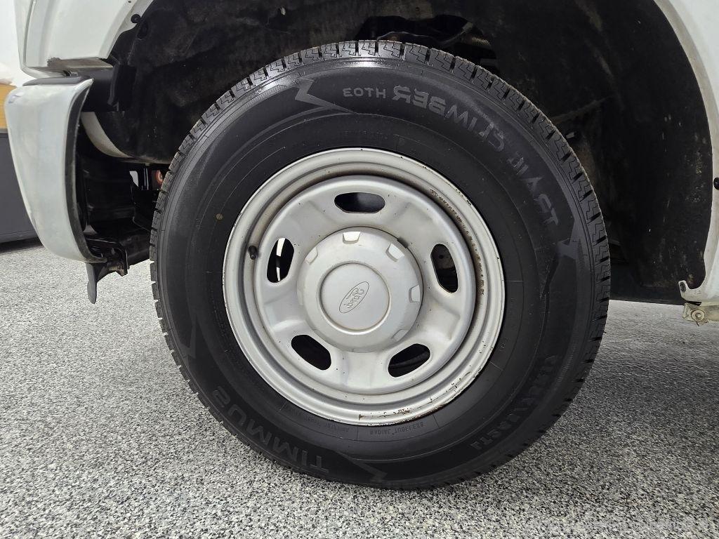 Ford F-250 SD XL Crew Cab 2WD 2016