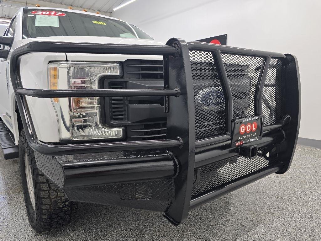 Ford F-350 SD XL SuperCab 4WD 2017