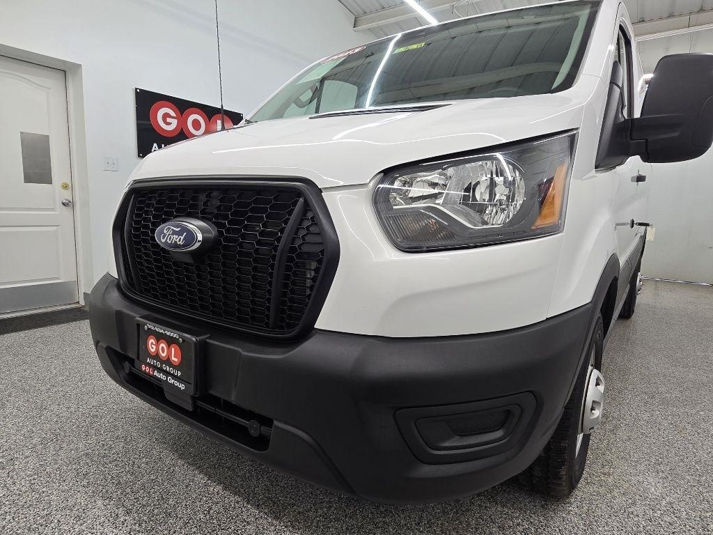 Ford Transit 150 Van Low Roof w/Sliding Pass. 148-in. WB 2023