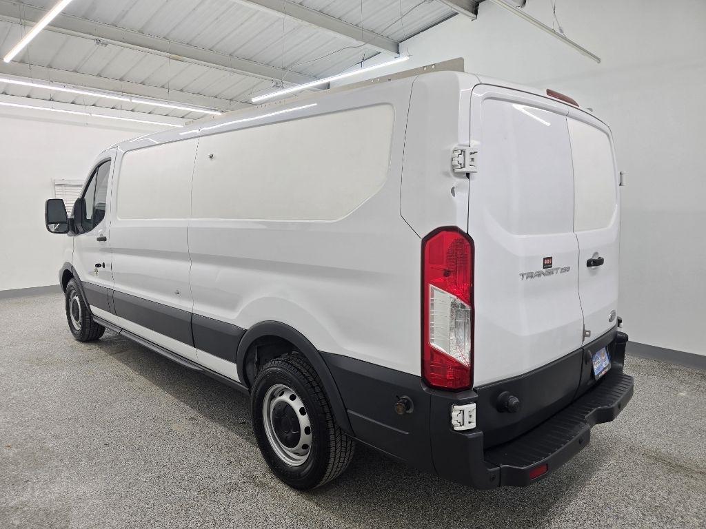 Ford Transit 250 Van Low Roof w/Sliding Pass. 148-in. WB 2018