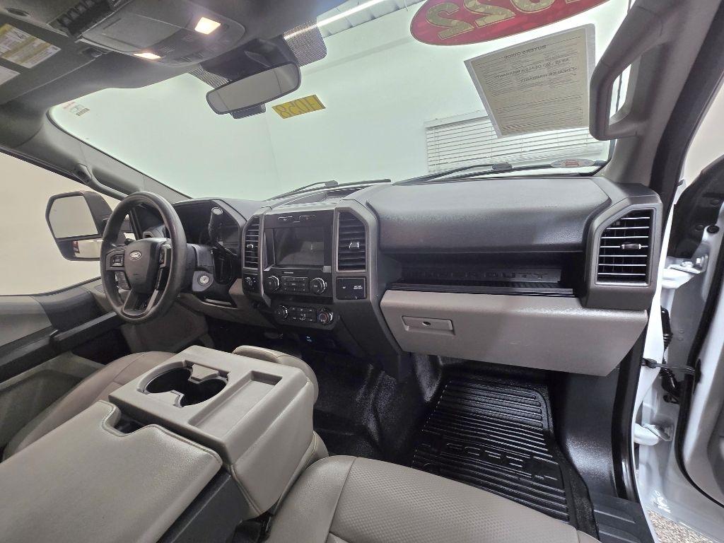 Ford F-350 SD XLT SuperCab Long Bed 2WD 2022