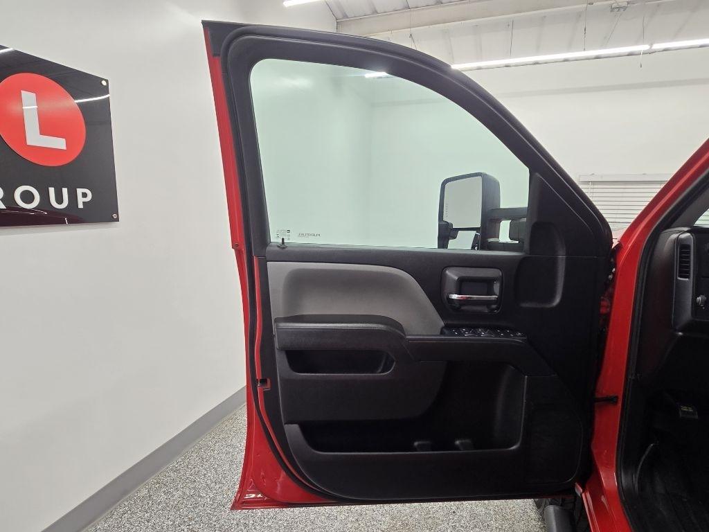 Chevrolet Silverado 2500HD Work Truck Double Cab 2WD 2019