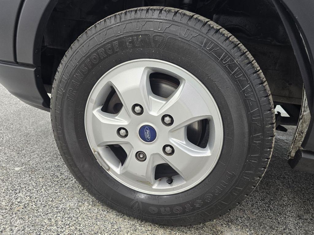 Ford Transit 250 Van Low Roof w/Sliding Pass. 130-in. WB 2017