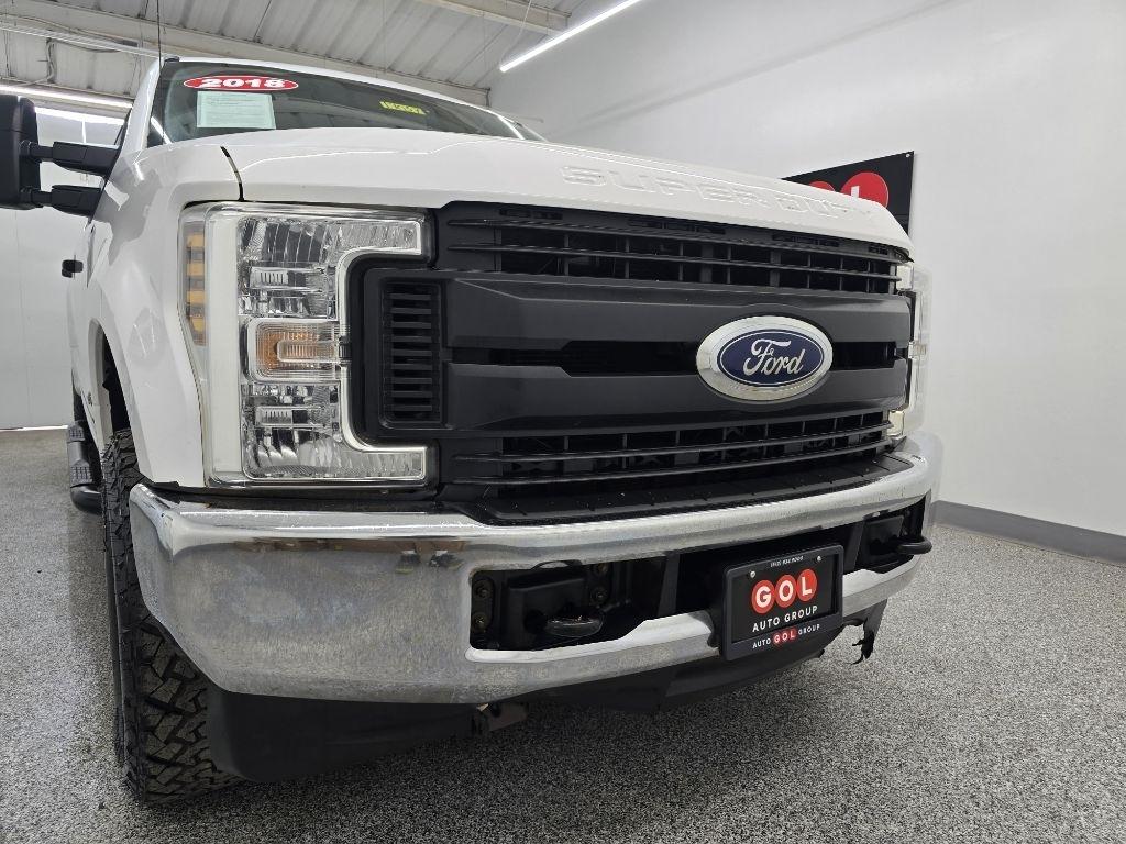 Ford F-250 SD XL Crew Cab 4WD 2018