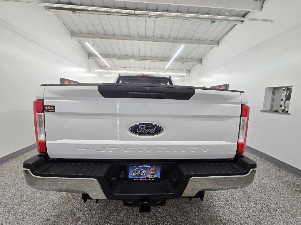 Ford F-250 SD XL Crew Cab 4WD 2018