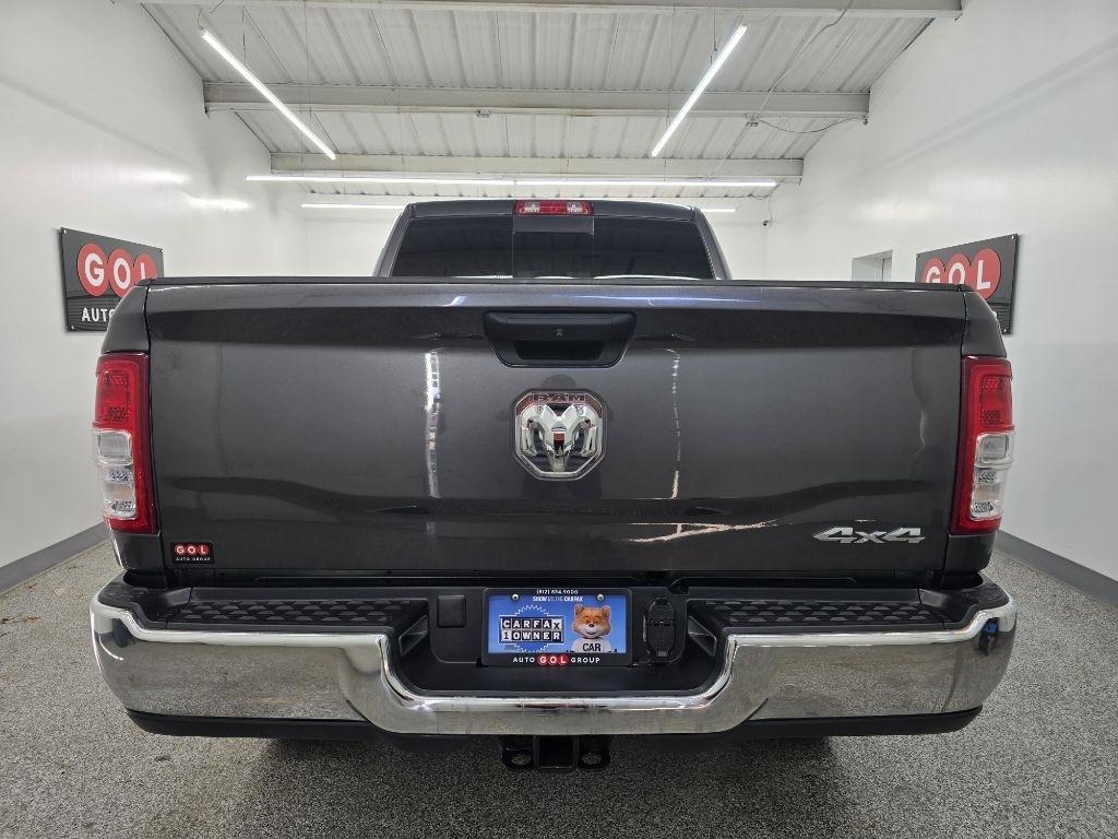 RAM 2500 Tradesman Crew Cab SWB 4WD 2023